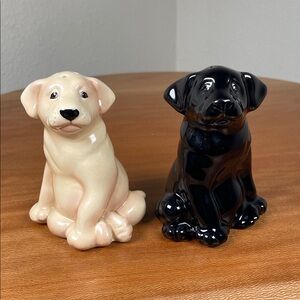Vintage Yellow & Black Labrador Ceramic Salt & Pepper Shakers Super Cute Clean
